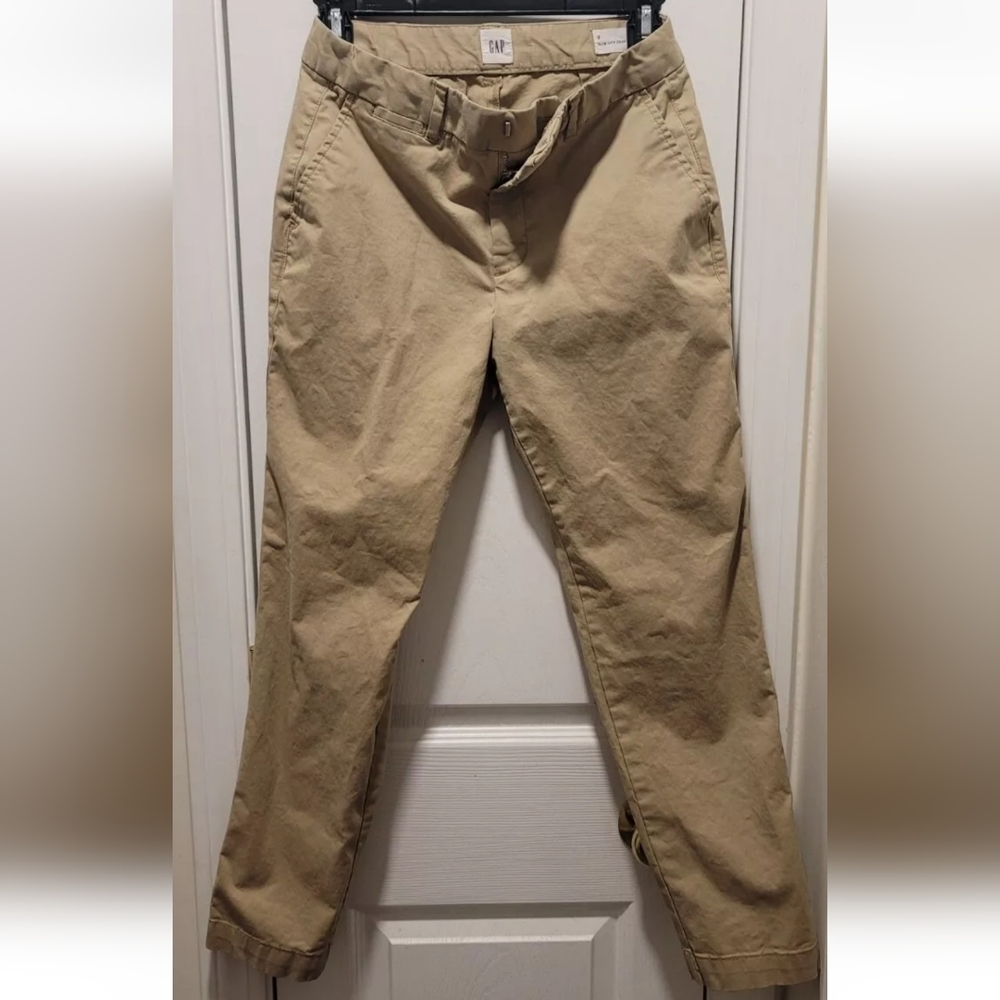 NWOT GAP Women's Slim City Crop Light Khaki Pants Size 0